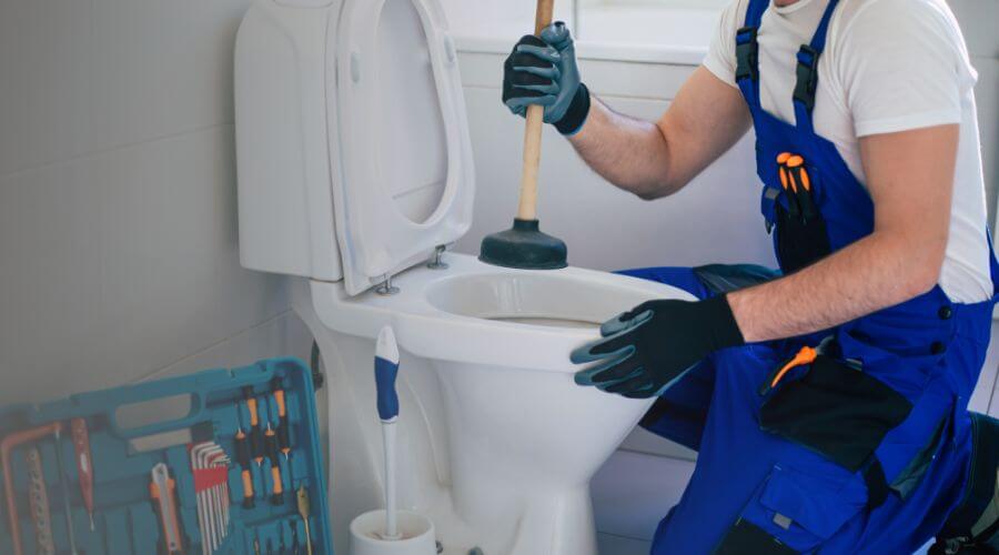 Professional clogged toilet repair in Blackwater, MO
